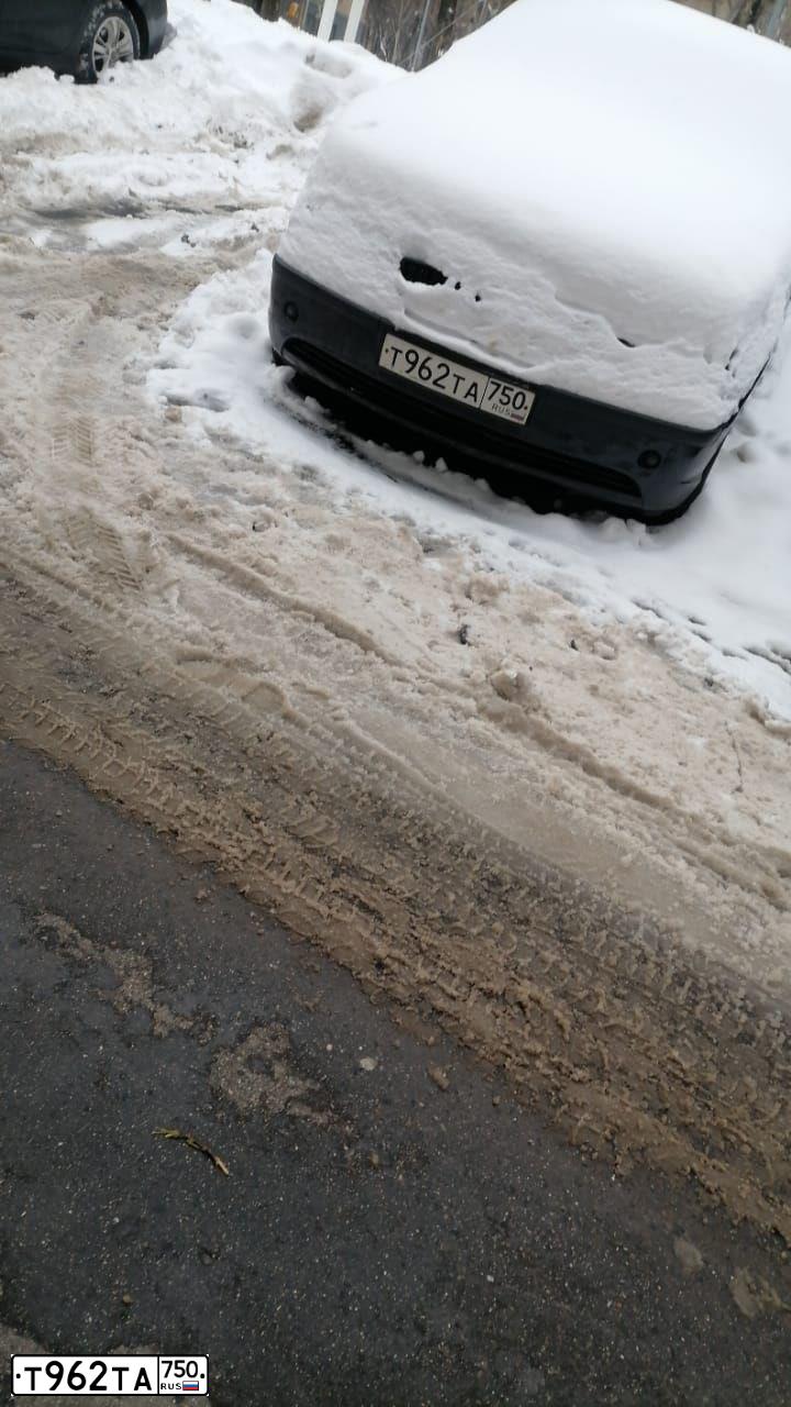 Фото автомобиля BMW W SERIE 3, 2003 — госномер Т962ТА750. Цвет: СИНИЙ