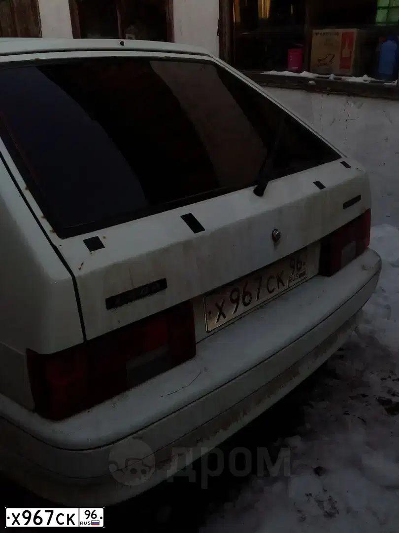 Фото автомобиля LADA 2114 SAMARA, 2009 — госномер М227УН72. Цвет: БЕЛЫЙ