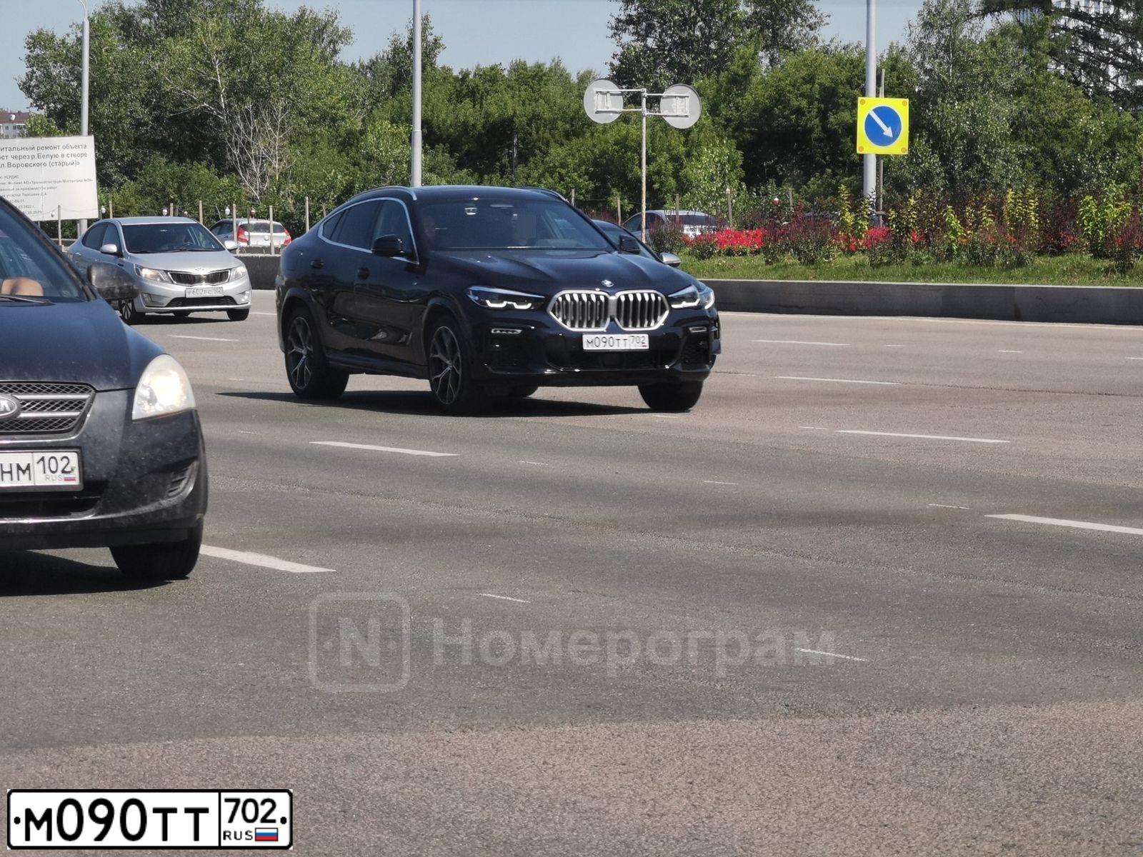 Фото автомобиля MERCEDES S-KLASSE, 2014 — госномер М090ТТ702. Цвет: ЧЕРНЫЙ