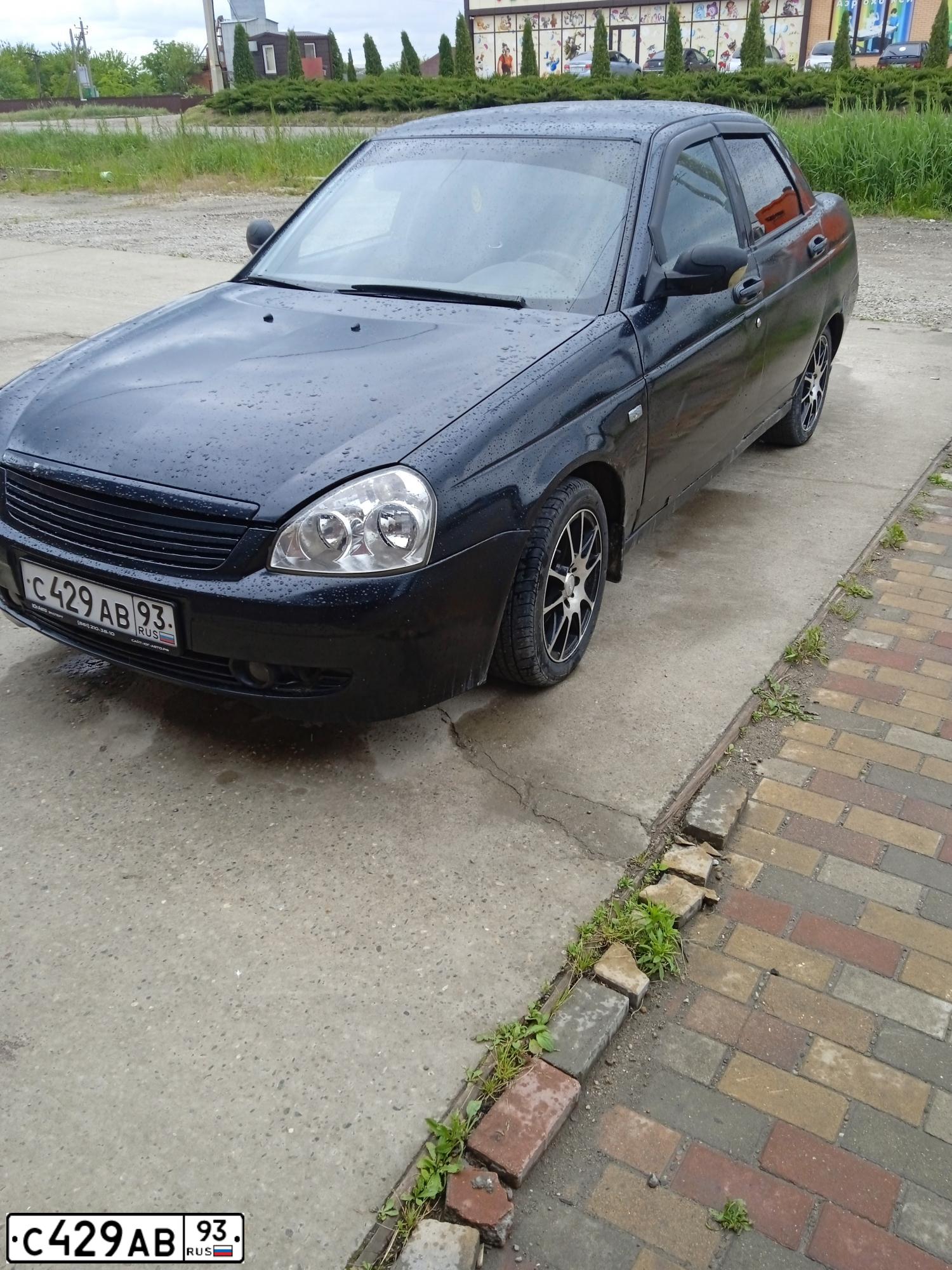 Фото автомобиля LADA 2170 PRIORA, 2007 — госномер В405РС193. Цвет: ГРАФИТОВЫЙ МЕТАЛЛИК