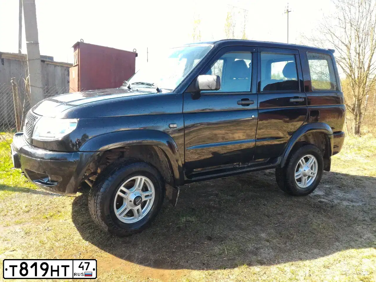 Фото автомобиля UAZ Z 3164 PATRIOT, 2010 — госномер Р888СР47. Цвет: АВАНТЮРИН МЕТАЛЛИК