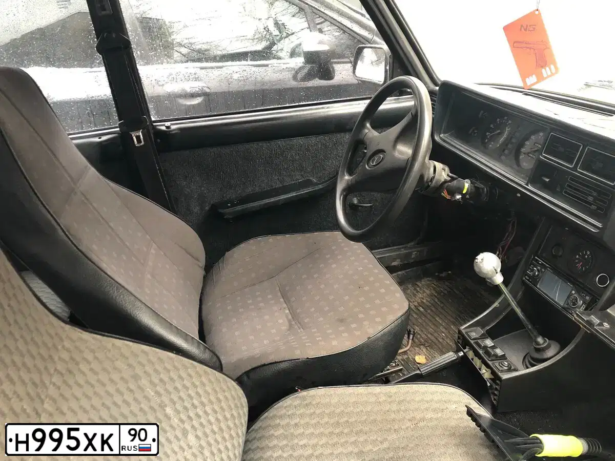 Фото автомобиля LADA 2107, 2006 — госномер Н995ХК90. Цвет: СИНЕ-ЗЕЛЕНЫЙ