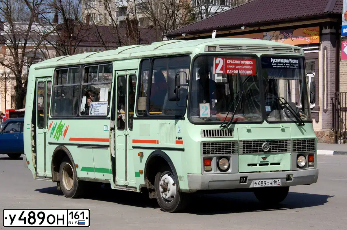 Фото автомобиля ПАЗ 32054, 2008 — госномер У489ОН161. Цвет: САЛАТОВЫЙ