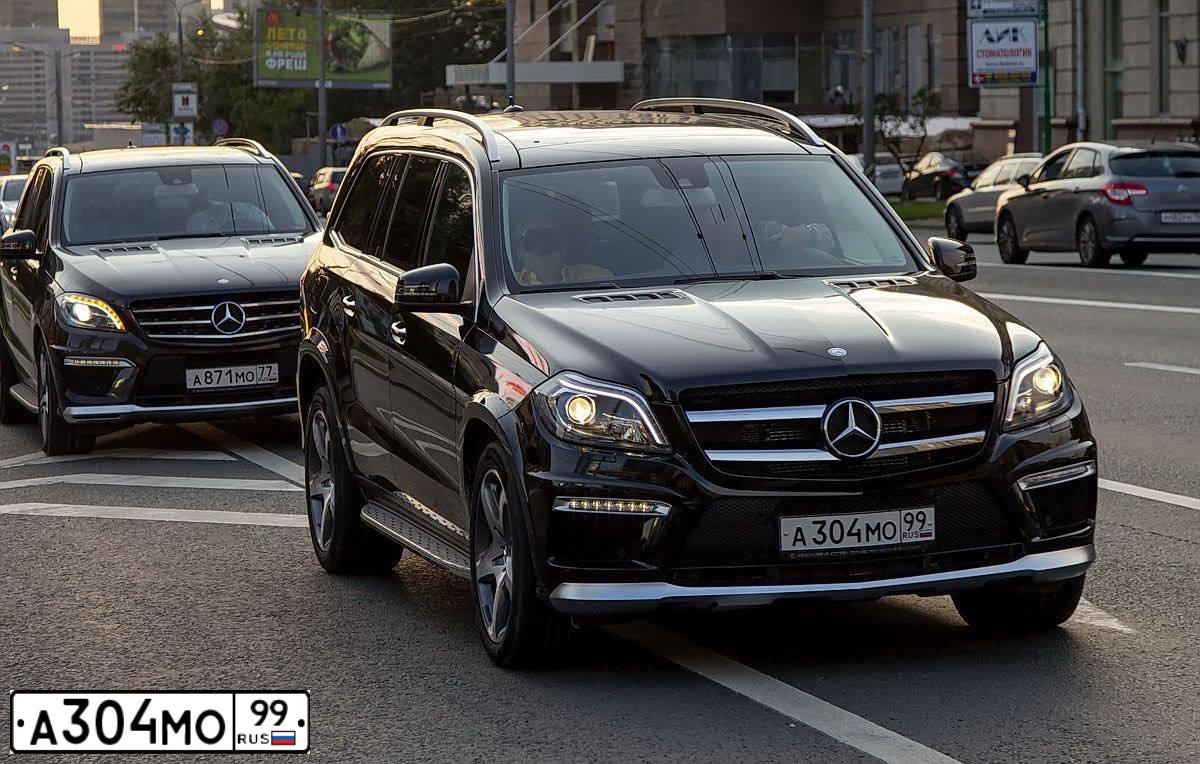 Фото автомобиля MERCEDES GL-KLASSE, 2007 — госномер Т827ВС197. Цвет: ЧЕРНЫЙ