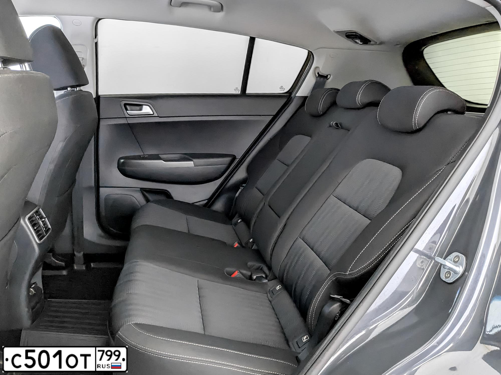 Фото автомобиля KIA SPORTAGE, 2019 — госномер С201АТ250. Цвет: Серый