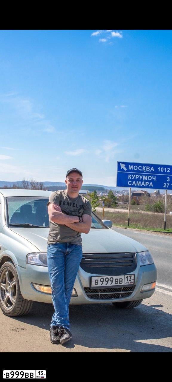 Фото автомобиля GAZ 3102 WOLGA, 1996 — госномер В999ВВ13. Цвет: ЧЕРНЫЙ