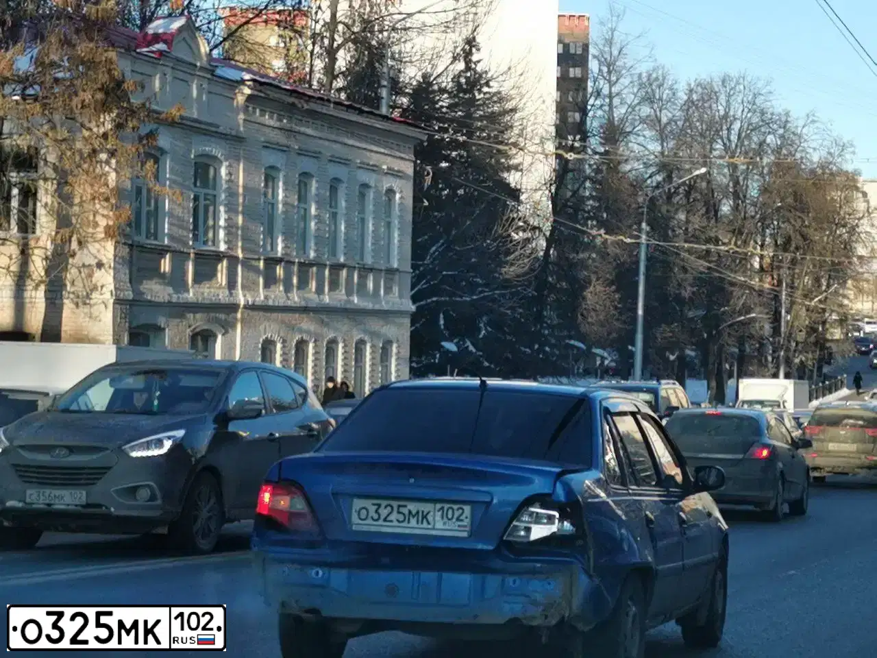 Фото автомобиля DAEWOO NEXIA, 2012 — госномер О325МК102. Цвет: СИНЕ-ГЛАЗУРИСТЫЙ