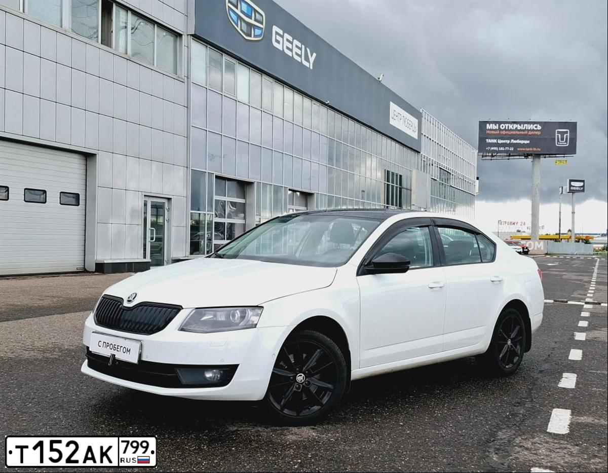 Фото автомобиля SKODA OCTAVIA, 2017 — госномер М459ОО761. Цвет: Белый