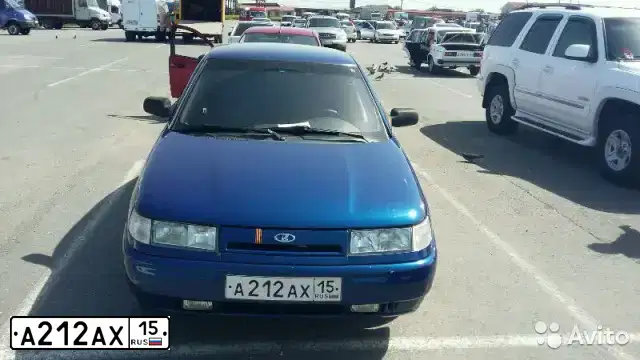 Фото автомобиля LADA 2112, 2007 — госномер А212АХ15. Цвет: синий