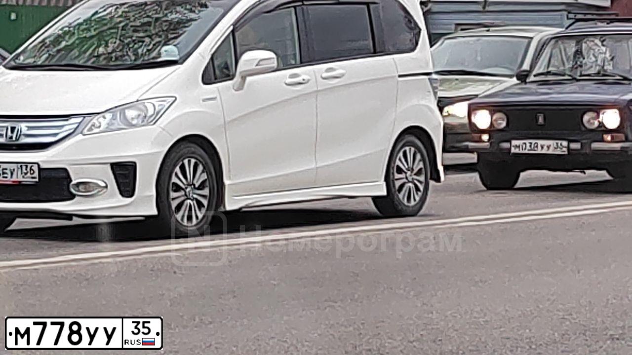 Фото автомобиля SKODA FABIA, 2007 — госномер М078УМ790. Цвет: КРАСНО-КОРИЧНЕВЫЙ
