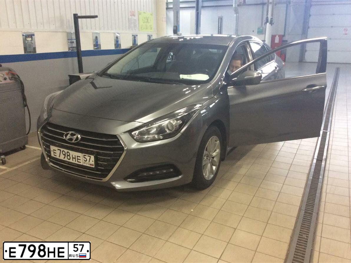 Фото автомобиля HYUNDAI I40, 2015 — госномер М105ОХ134. Цвет: СЕРЫЙ