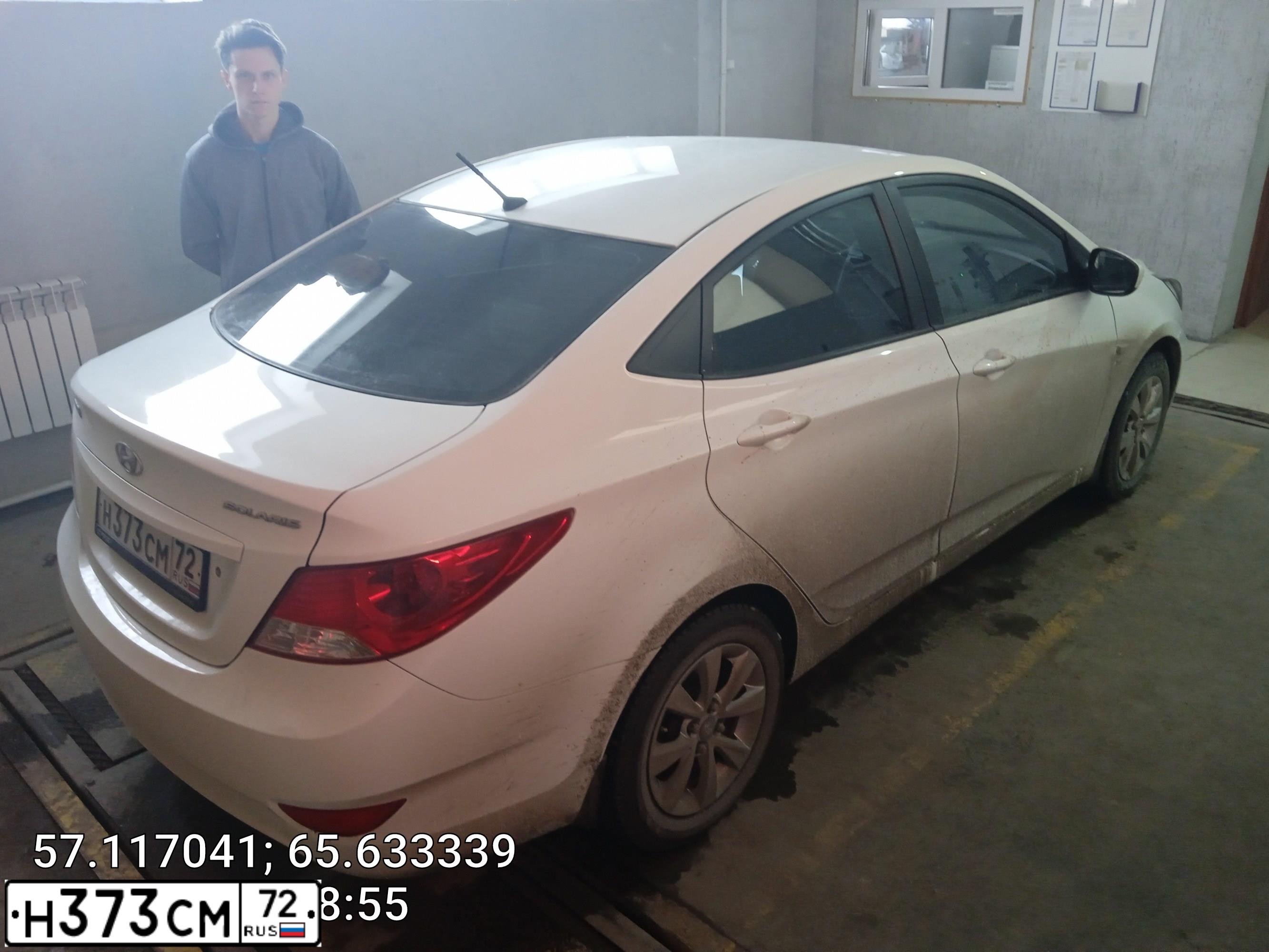 Фото автомобиля HYUNDAI SOLARIS, 2011 — госномер Н373СМ72. Цвет: Белый