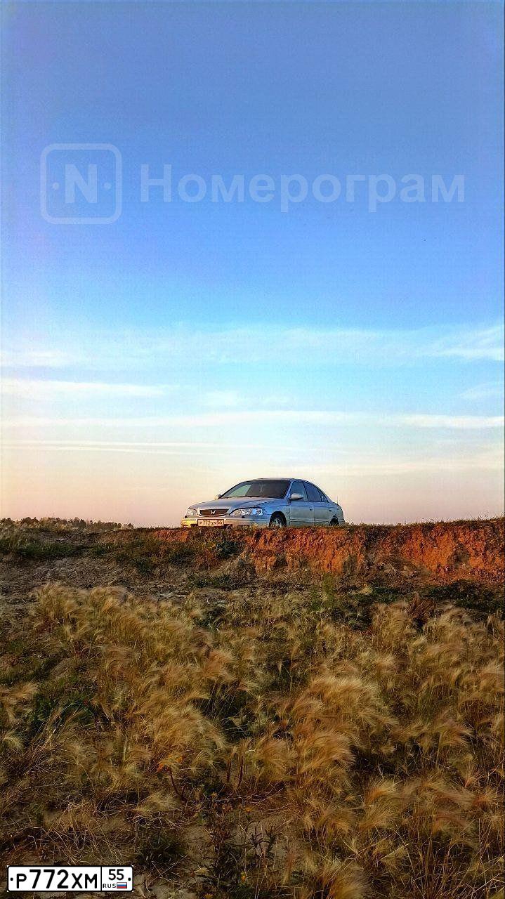 Фото автомобиля HONDA ACCORD, 2000 — госномер Р772ХМ55. Цвет: Серебристый