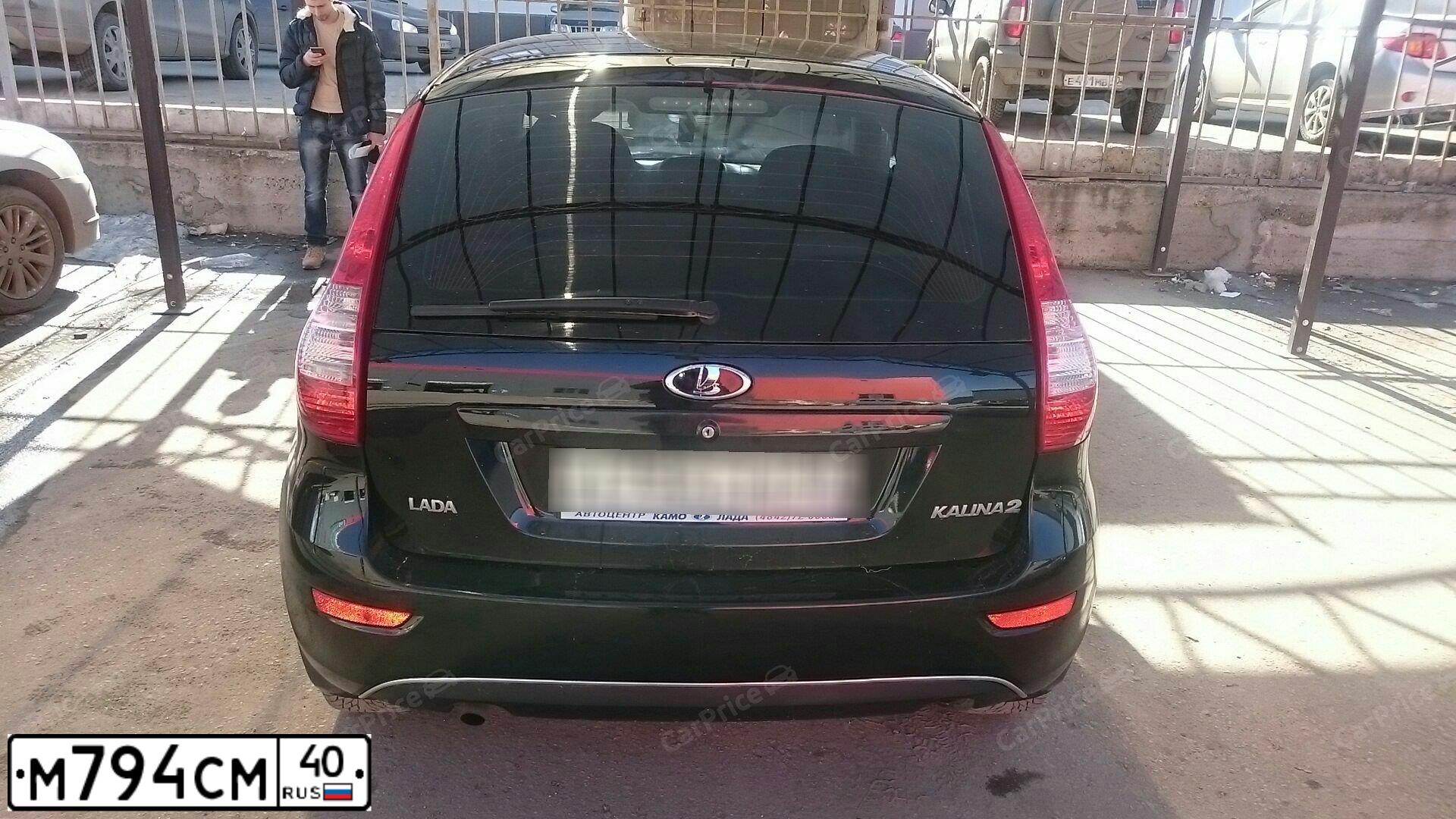 Фото автомобиля LADA KALINA, 2013 — госномер Р463ЕР40. Цвет: Сине-Черный