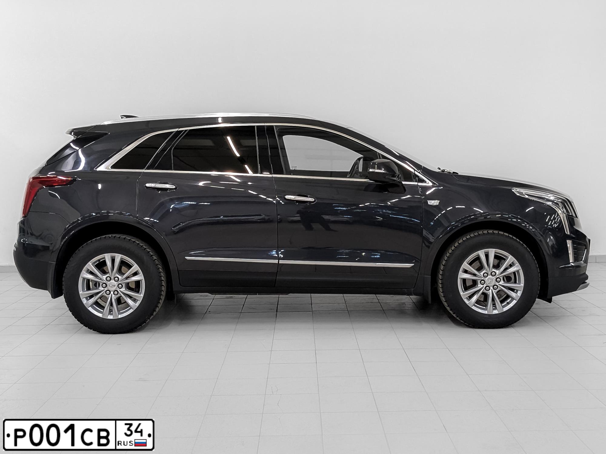 Фото автомобиля INFINITI I QX80 QX56, 2010 — госномер Р001СВ34. Цвет: ЧЕРНЫЙ