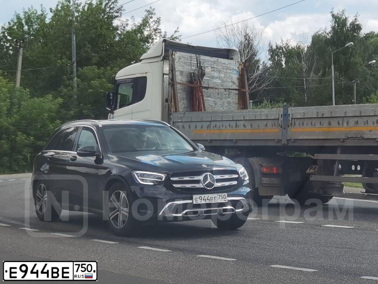 Фото автомобиля AUDI Q3, 2014 — госномер Т653ЕУ797. Цвет: Белый