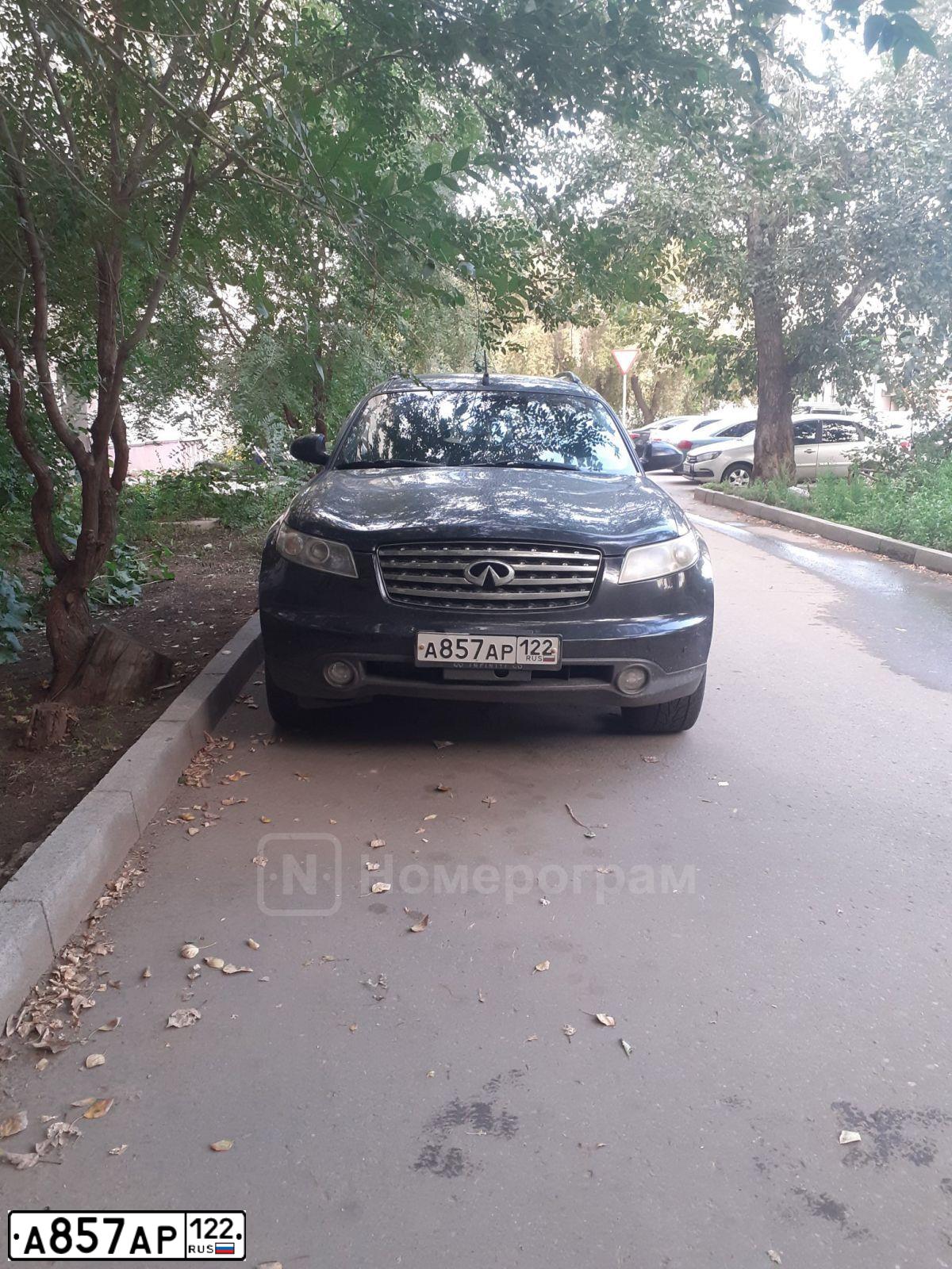 Фото автомобиля Infiniti FX 35, 2003 — госномер А857АР122