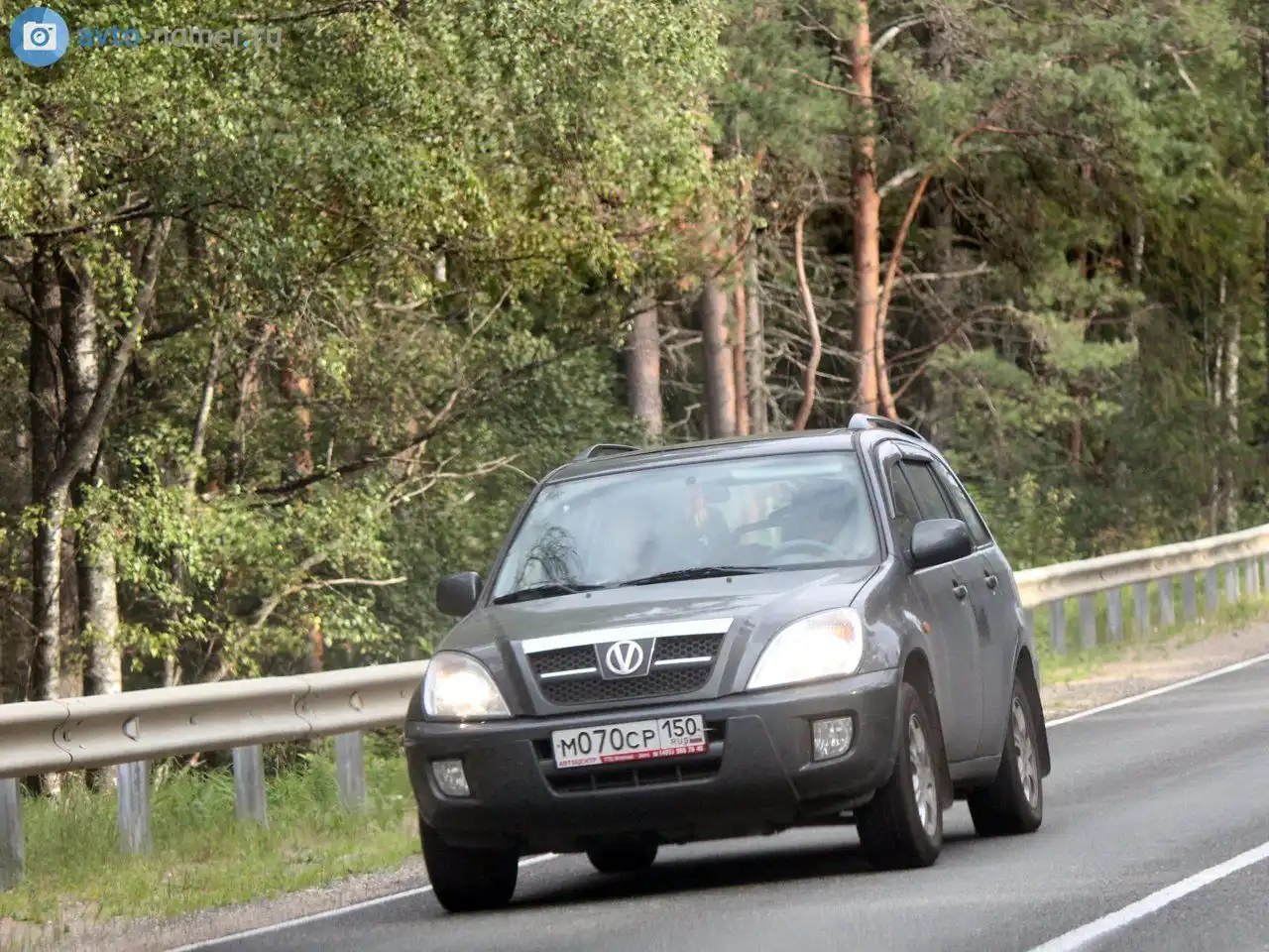 Фото автомобиля TAGAZ TINGO, 2011 — госномер М700ВО37. Цвет: ТЕМНО-СЕРЫЙ