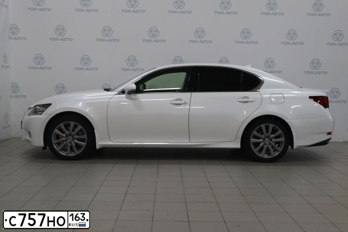 Фото автомобиля LEXUS GS350, 2014 — госномер Е998ОТ156. Цвет: Белый