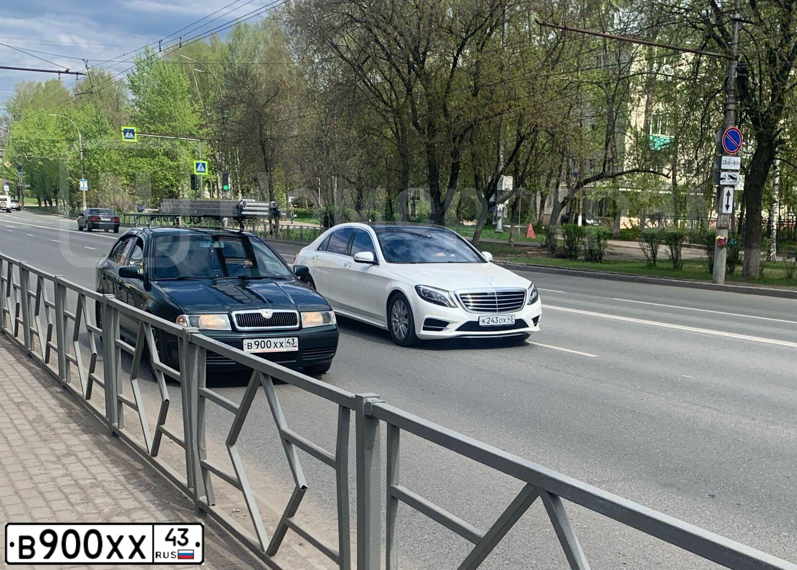 Фото автомобиля SKODA OCTAVIA, 2007 — госномер Х737МТ43. Цвет: ЗЕЛЕНЫЙ
