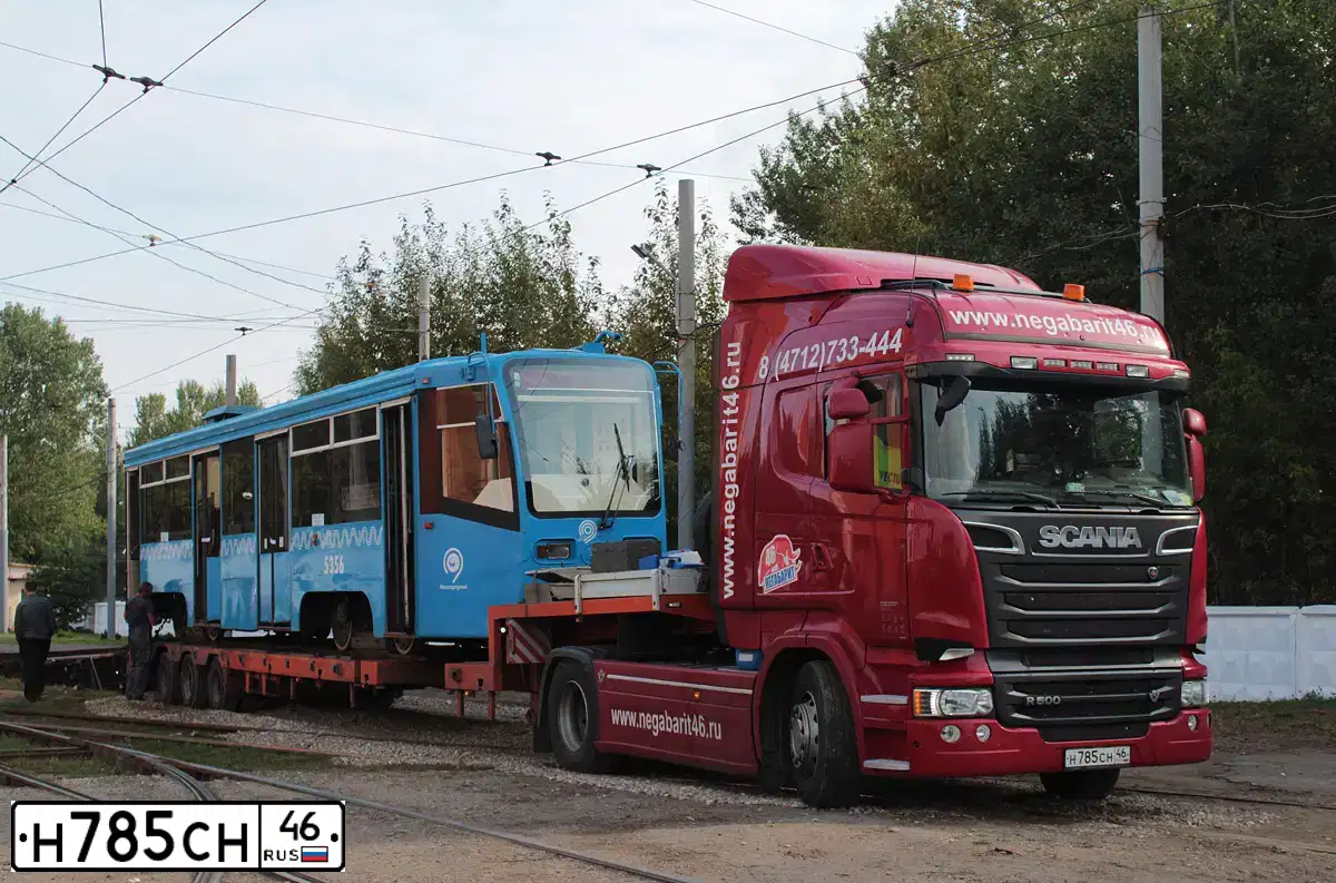 Фото автомобиля SCANIA SERIE R /4X2/, 2016 — госномер Н785СН46. Цвет: КРАСНЫЙ
