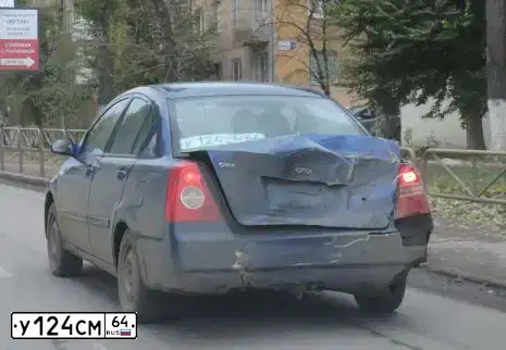 Фото автомобиля FORD FOCUS, 2012 — госномер У124СМ47. Цвет: ЧЕРНЫЙ