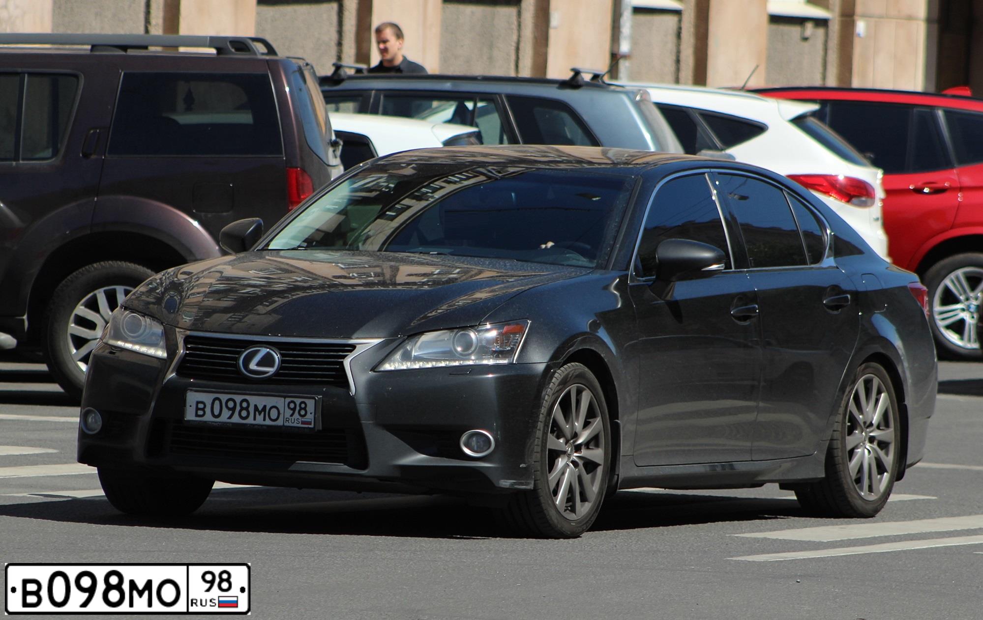 Фото автомобиля BRAND MODEL, 1991 — госномер В077ОР78. Цвет: КРАСНЫЙ