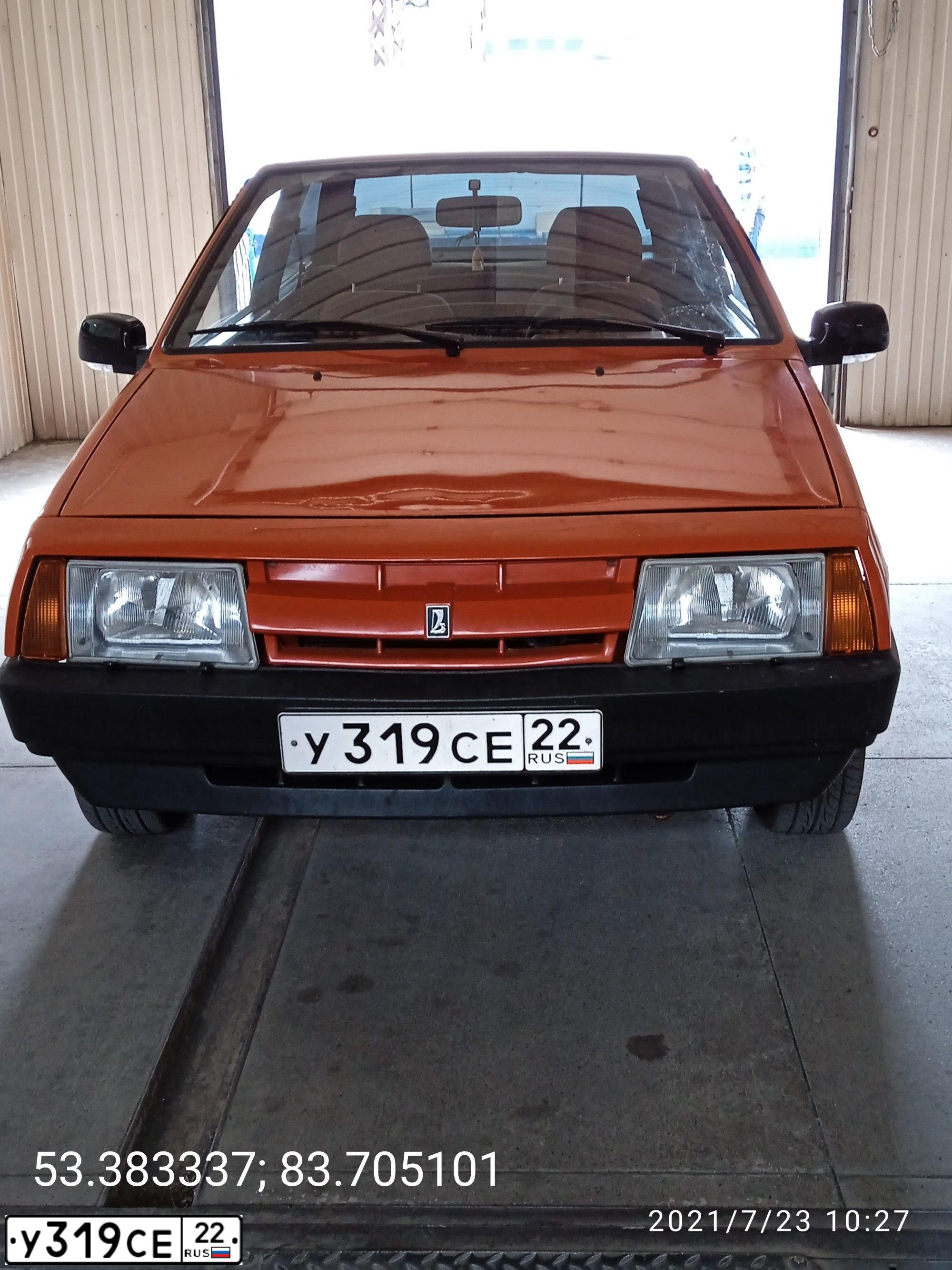 Фото автомобиля LADA 2108 SAMARA, 1986 — госномер А140УР122. Цвет: ОРАНЖЕВЫЙ