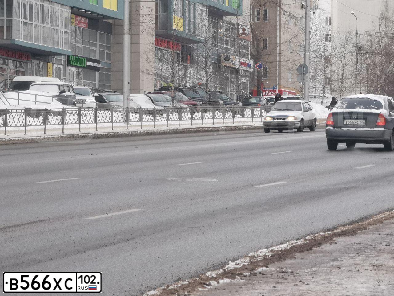 Фото автомобиля HYUNDAI ACCENT, 2005 — госномер М594КМ702