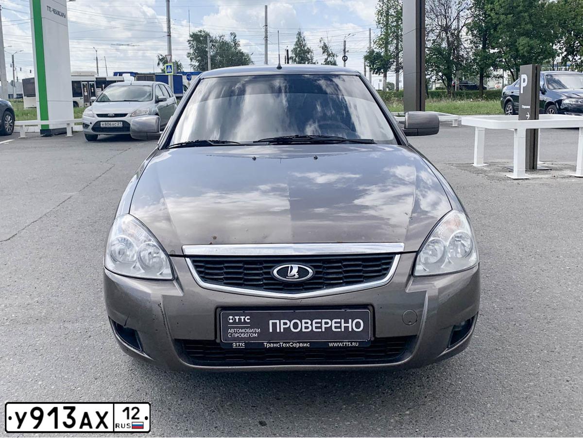 Фото автомобиля LADA 2170 PRIORA, 2014 — госномер М853ТЕ13. Цвет: Золотисто-коричневый