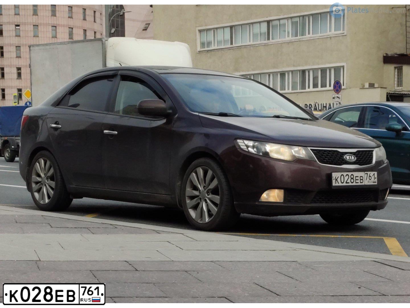 Фото автомобиля KIA CERATO, 2011 — госномер Т832ОВ197. Цвет: ВИШНЕВЫЙ ТЕМНЫЙ