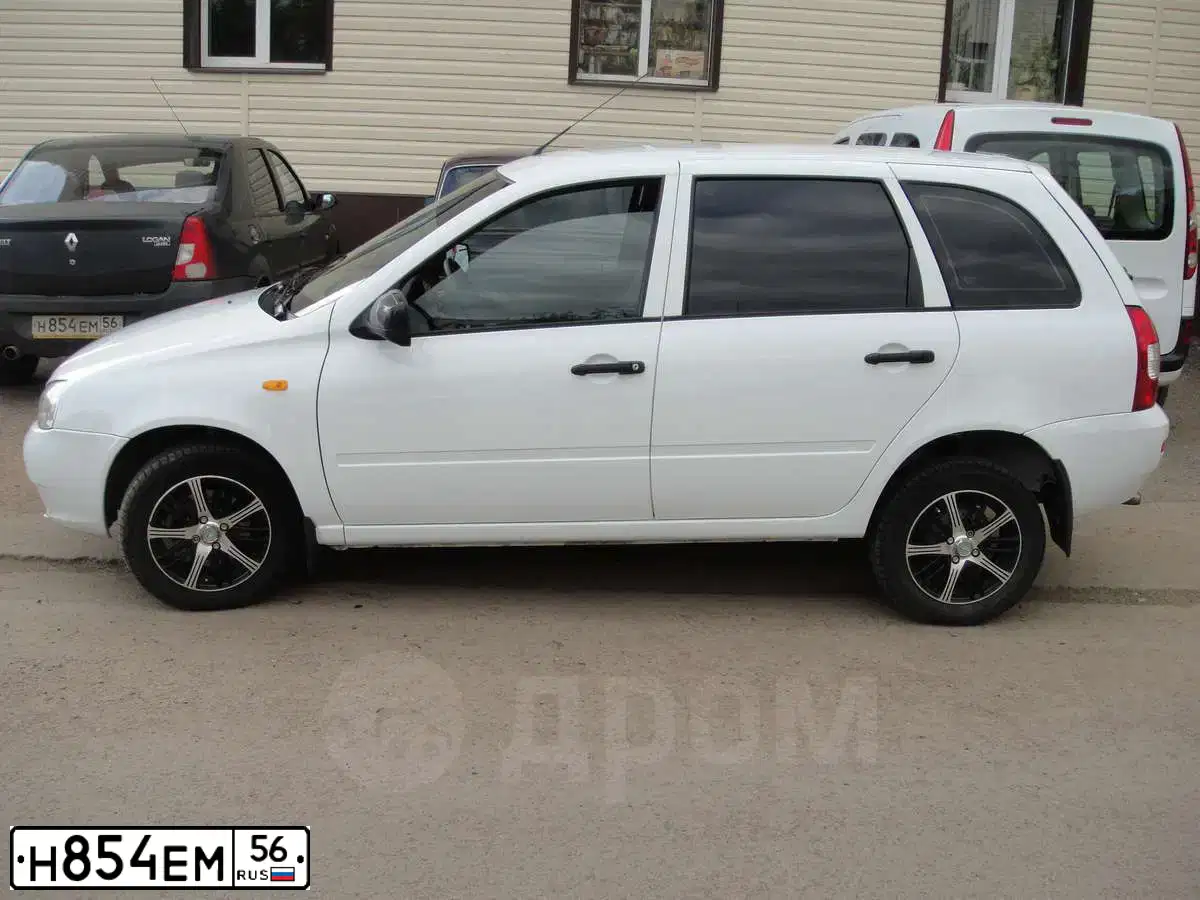 Фото автомобиля RENAULT LOGAN, 2005 — госномер Н854ЕМ56. Цвет: ТЕМНО-СЕРЫЙ