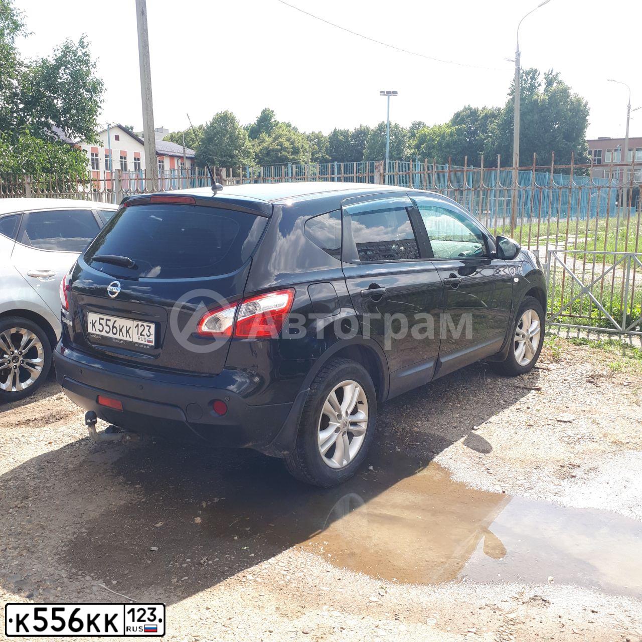 Фото автомобиля LADA 2114 SAMARA, 2003 — госномер В343СО123. Цвет: Серебристо-Желтый