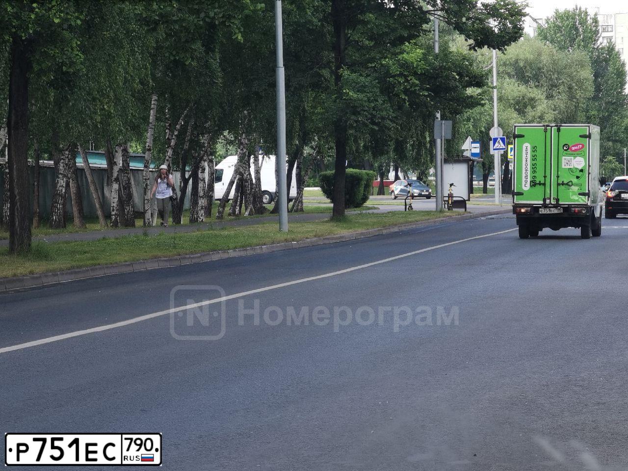 Фото автомобиля GREAT WALL HOVER, 2012 — госномер Р751ЕС790. Цвет: СВЕТЛО-СЕРЫЙ