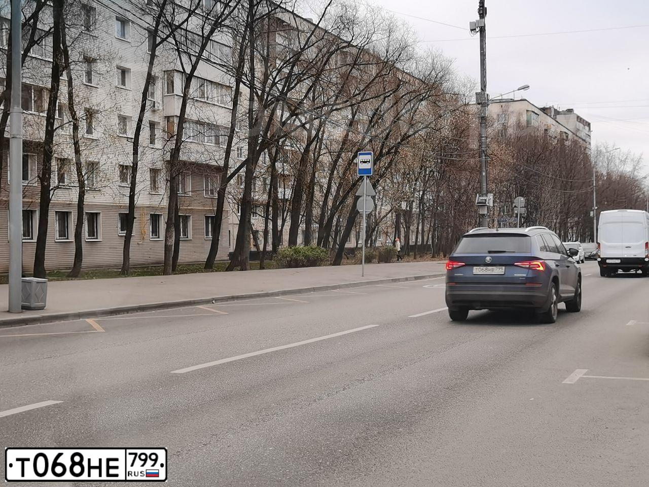 Фото автомобиля NISSAN MURANO, 2015 — госномер Т068НЕ799. Цвет: КРАСНЫЙ ТЕМНЫЙ