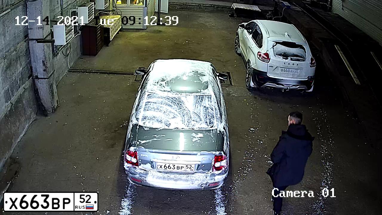Фото автомобиля LADA PRIORA, 2008 — госномер В130ХК37