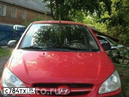 Фото автомобиля HYUNDAI GETZ, 2005 — госномер С784ТХ35. Цвет: ЯРКО-КРАСНЫЙ