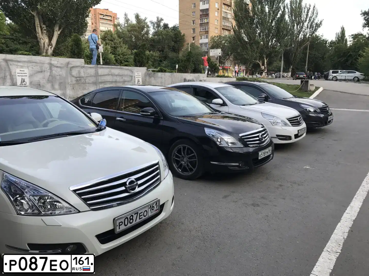 Фото автомобиля NISSAN TEANA, 2008 — госномер Р087ЕО161. Цвет: БЕЛЫЙ