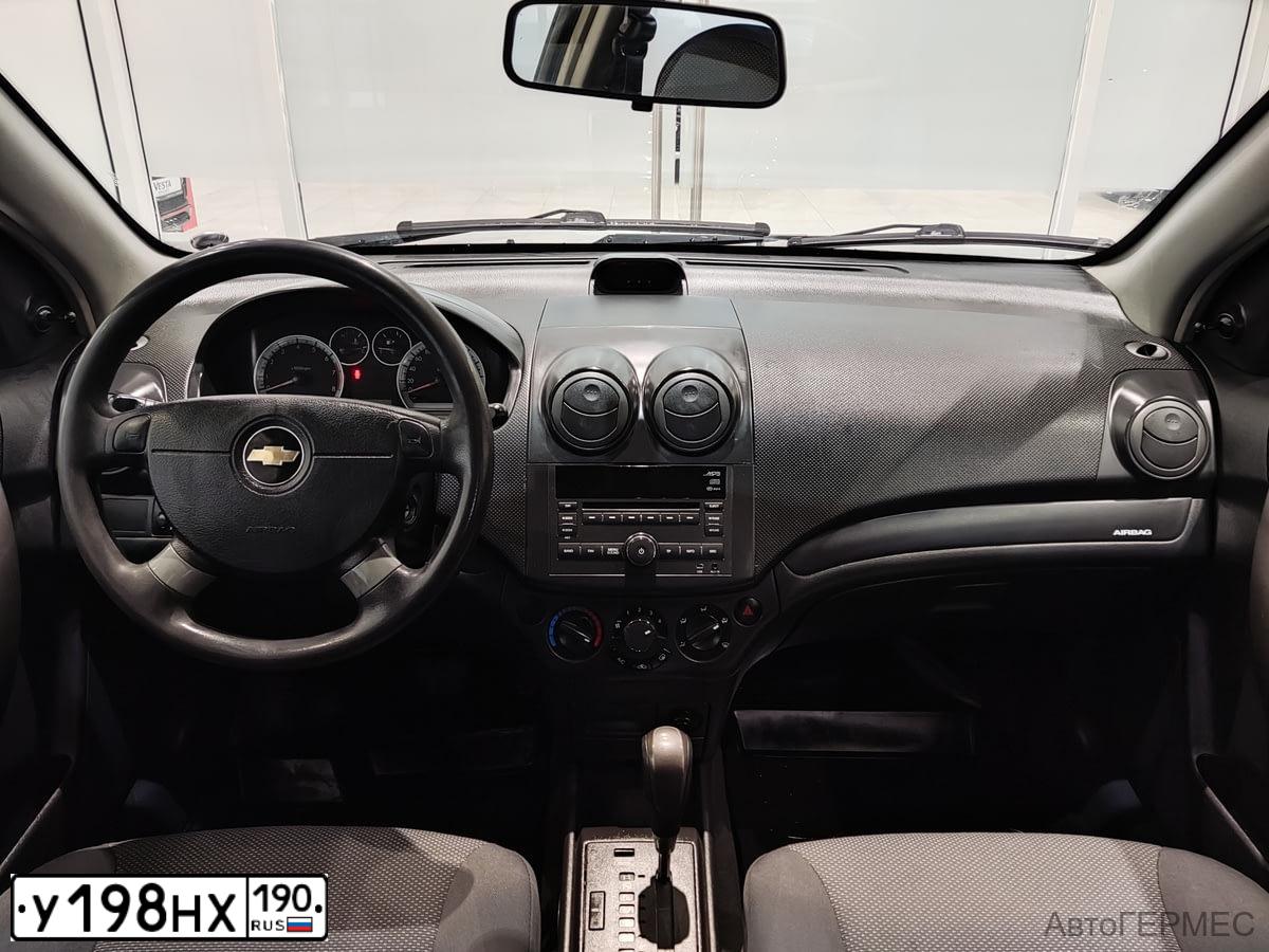 Фото автомобиля CHEVROLET AVEO, 2011 — госномер М641ТК13. Цвет: Серебристый