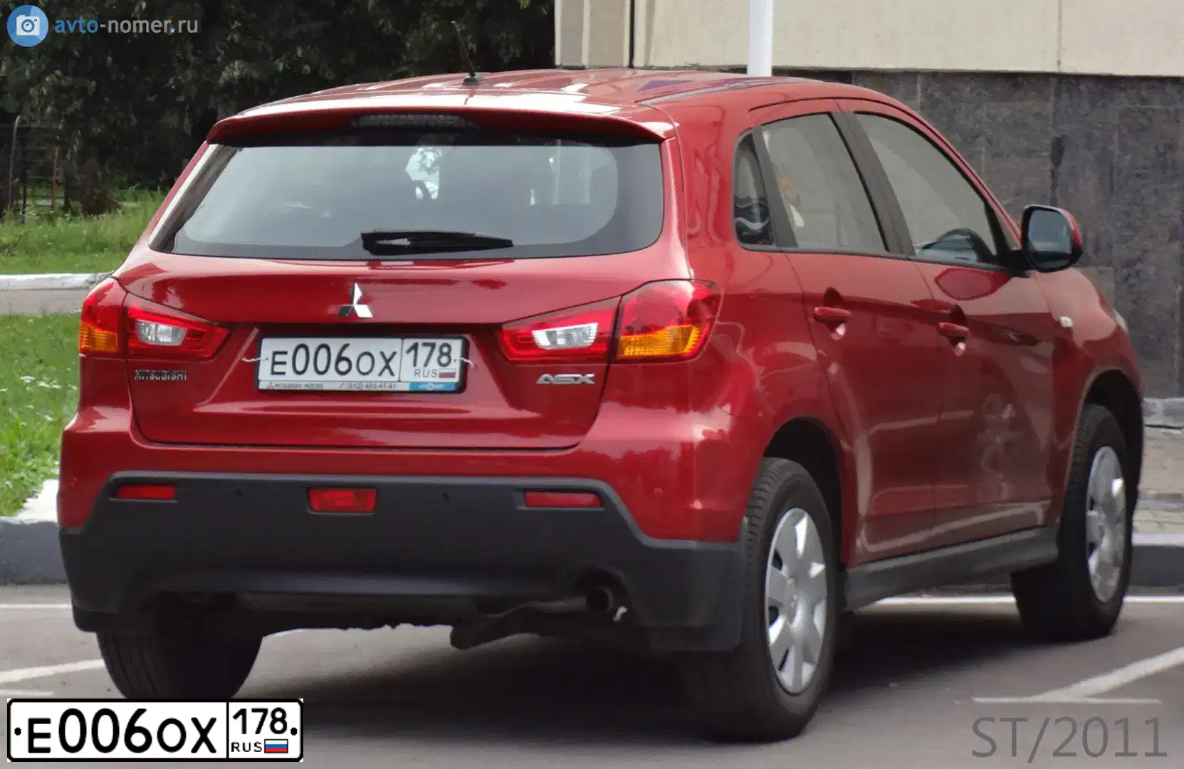 Фото автомобиля MITSUBISHI ASX, 2010 — госномер Х540ЕК164