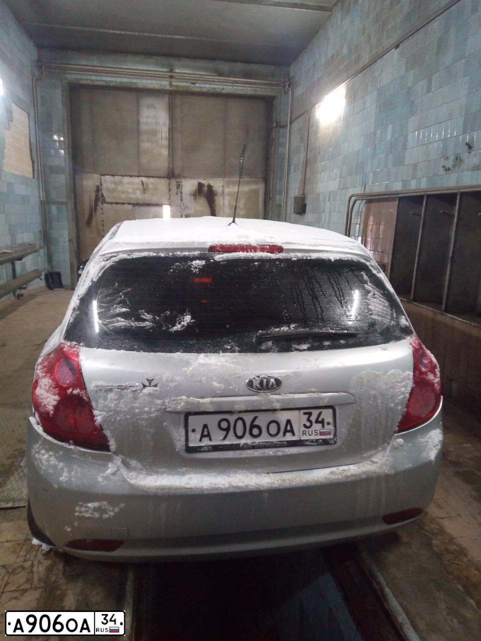 Фото автомобиля KIA CEE'D, 2007 — госномер А906ОА34. Цвет: ПЕРЛАМ.СЕРЕБРИСТЫЙ