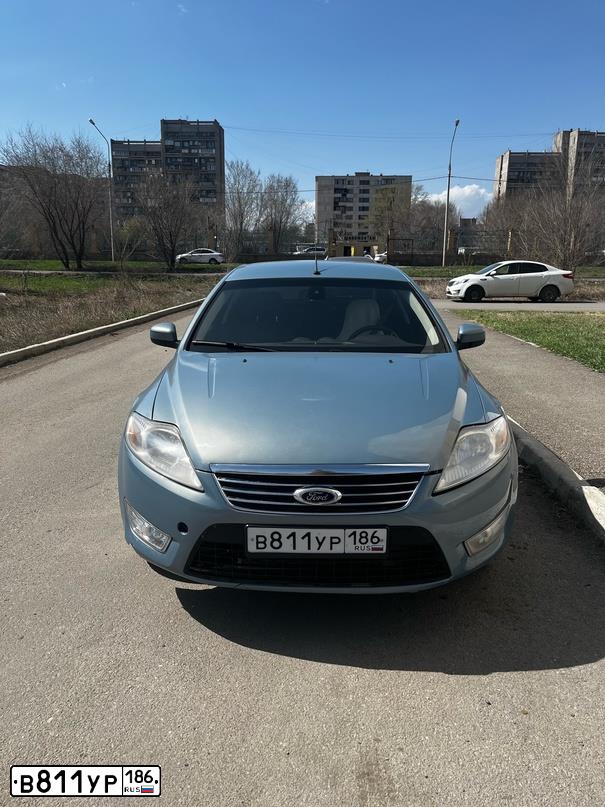 Фото автомобиля FORD MONDEO, 2009 — госномер В811УР186. Цвет: СЕРО-ГОЛУБОЙ