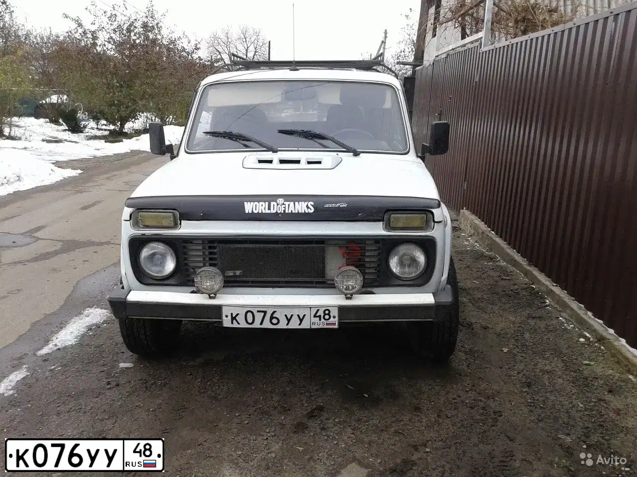 Фото автомобиля LADA NIVA, 1990 — госномер А678ВТ790. Цвет: Белый