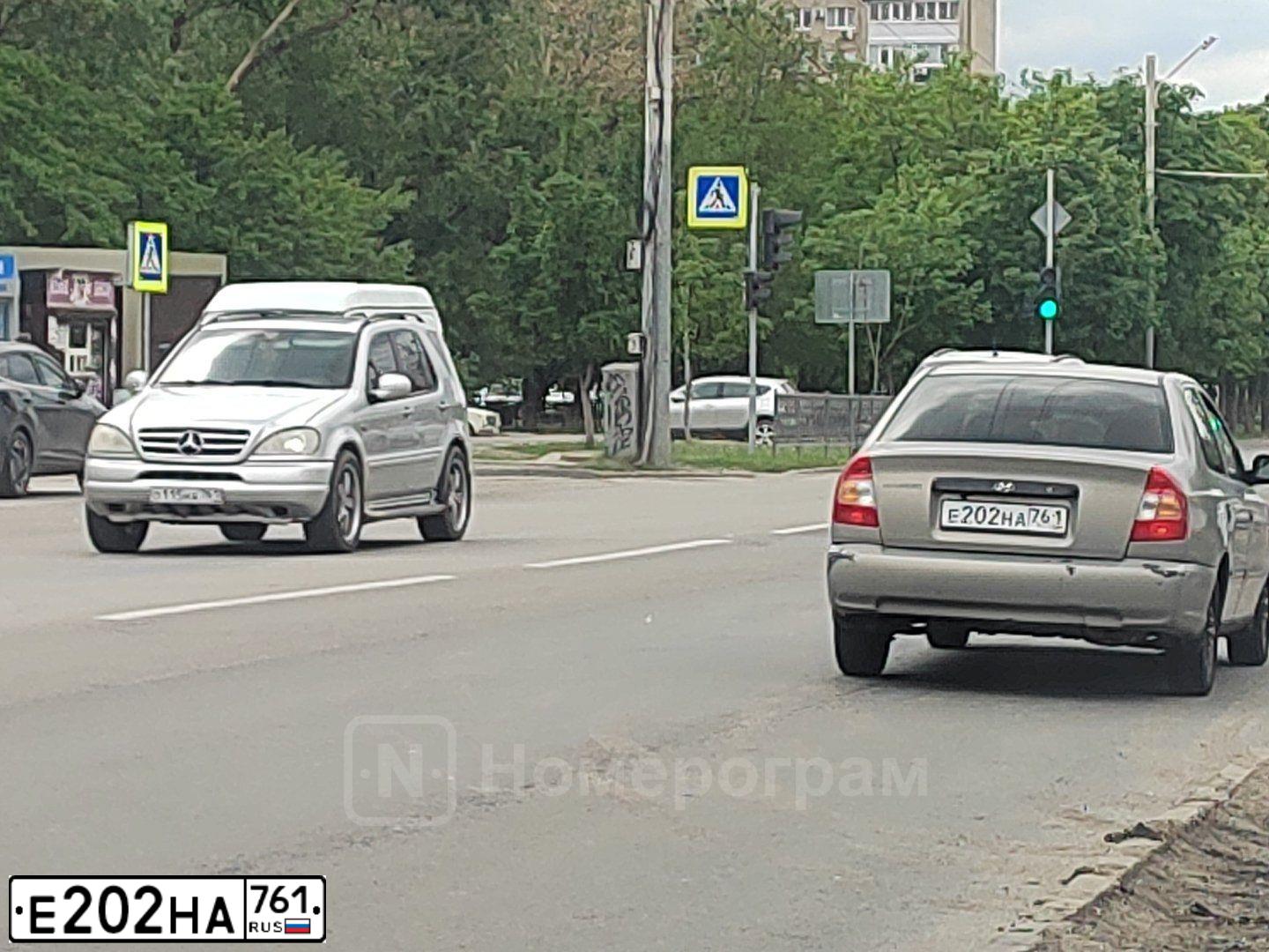 Фото автомобиля TAGAZ ACCENT, 2007 — госномер Е202НА761. Цвет: БЕЖЕВЫЙ СВЕТЛЫЙ