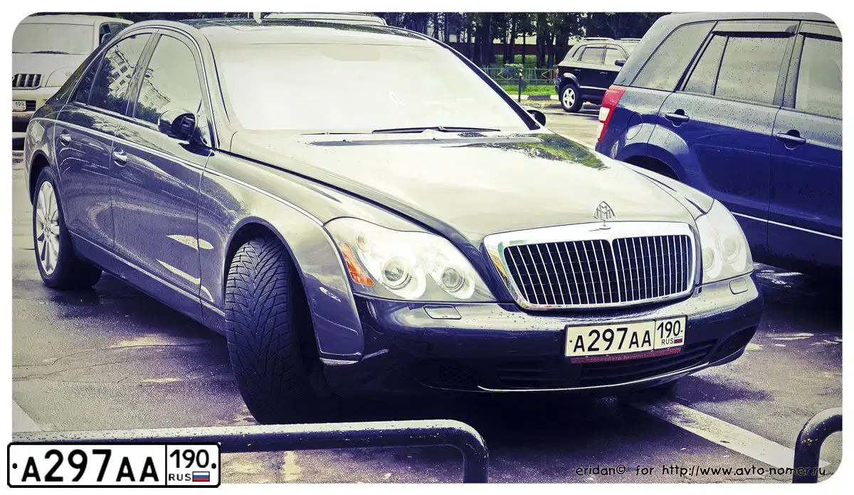 Фото автомобиля MAYBACH МАЙБАХ 57S, 2006 — госномер А297АА190. Цвет: ЧЕРНЫЙ