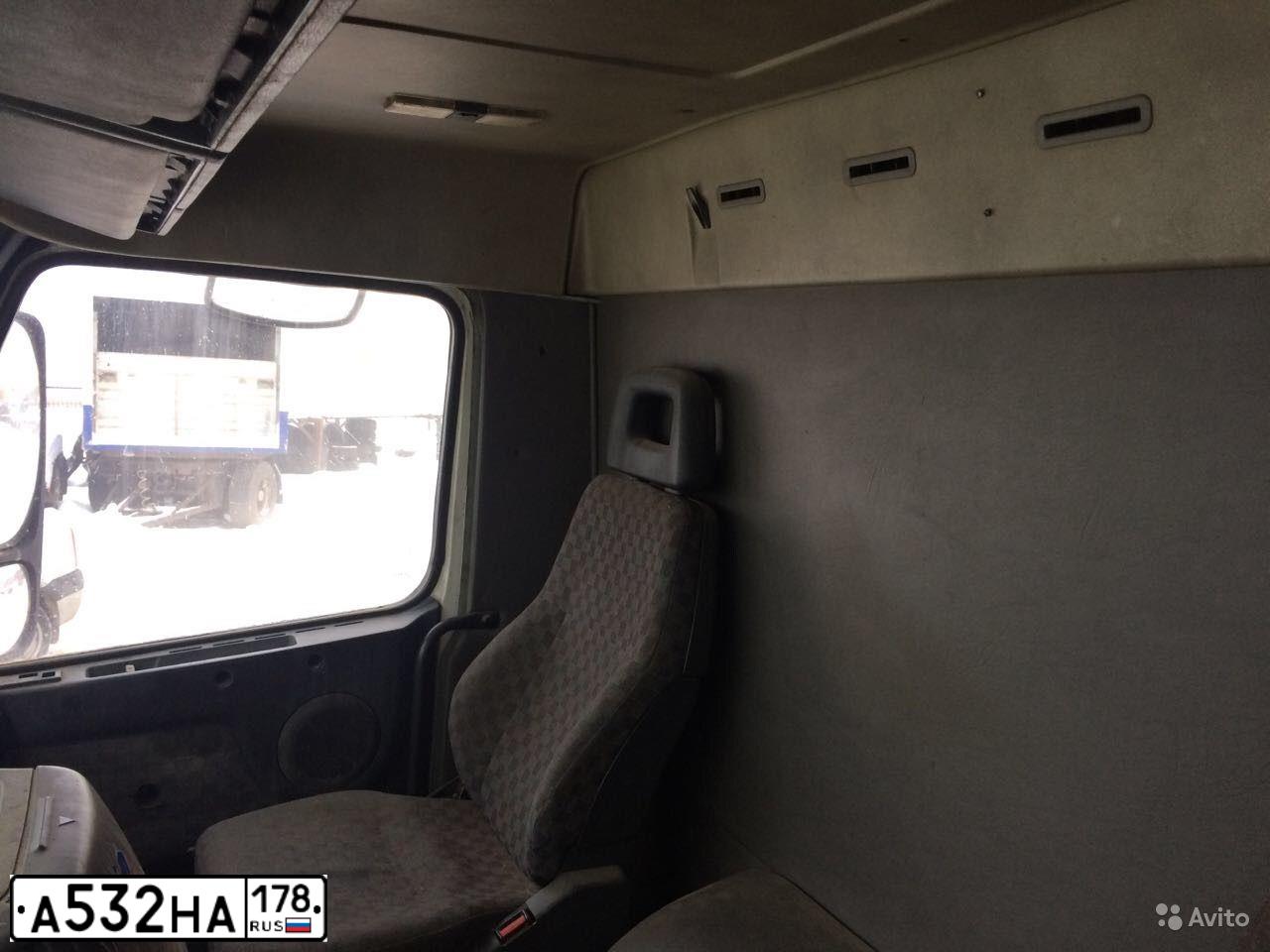 Фото автомобиля VOLVO SERIE FH /6X2/, 1994 — госномер Х772НР193. Цвет: Красный
