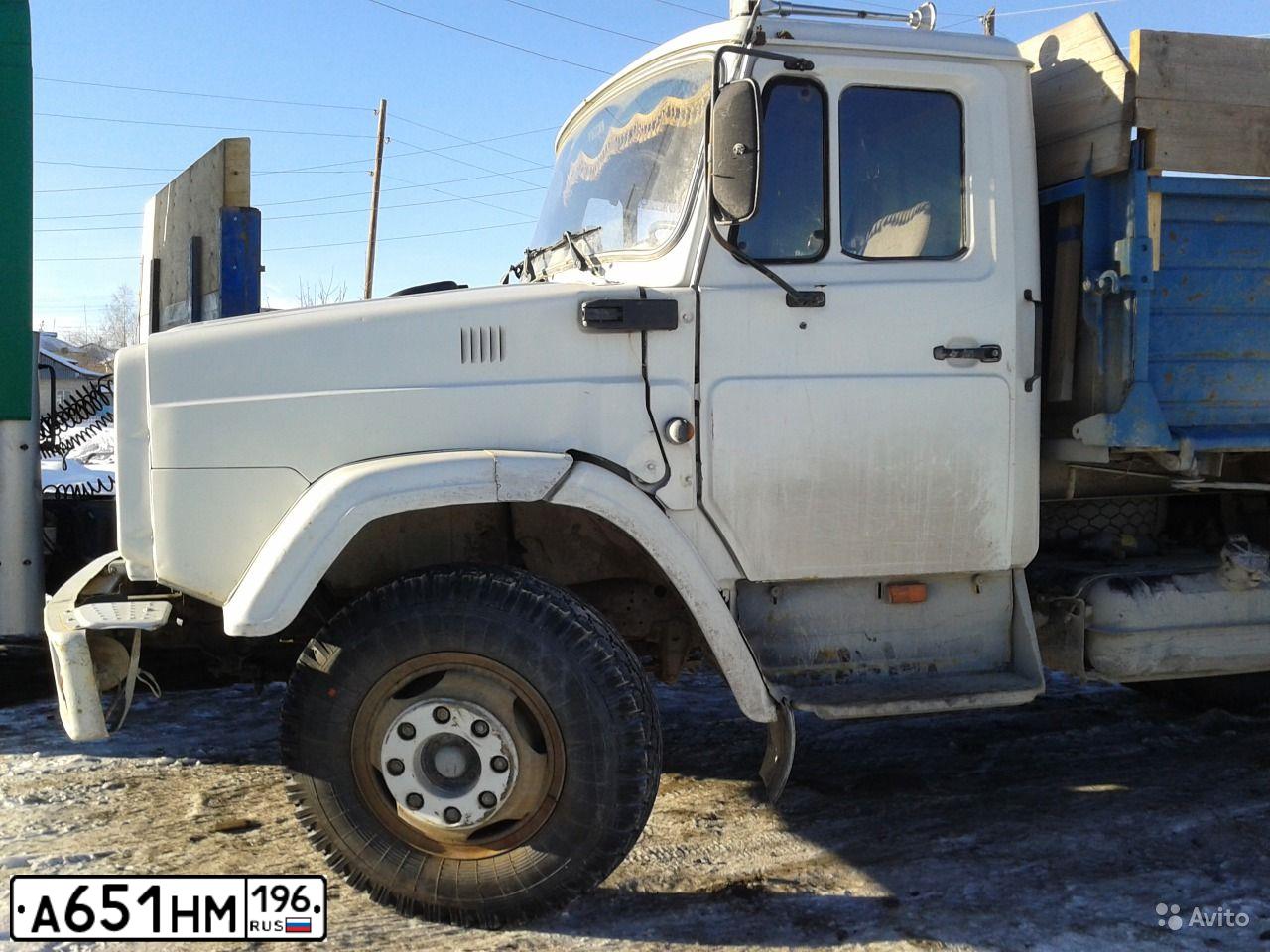 Фото автомобиля ZIL 433362 /4X2/ CHASSIS, 2002 — госномер А651НМ196. Цвет: БЕЛЫЙ