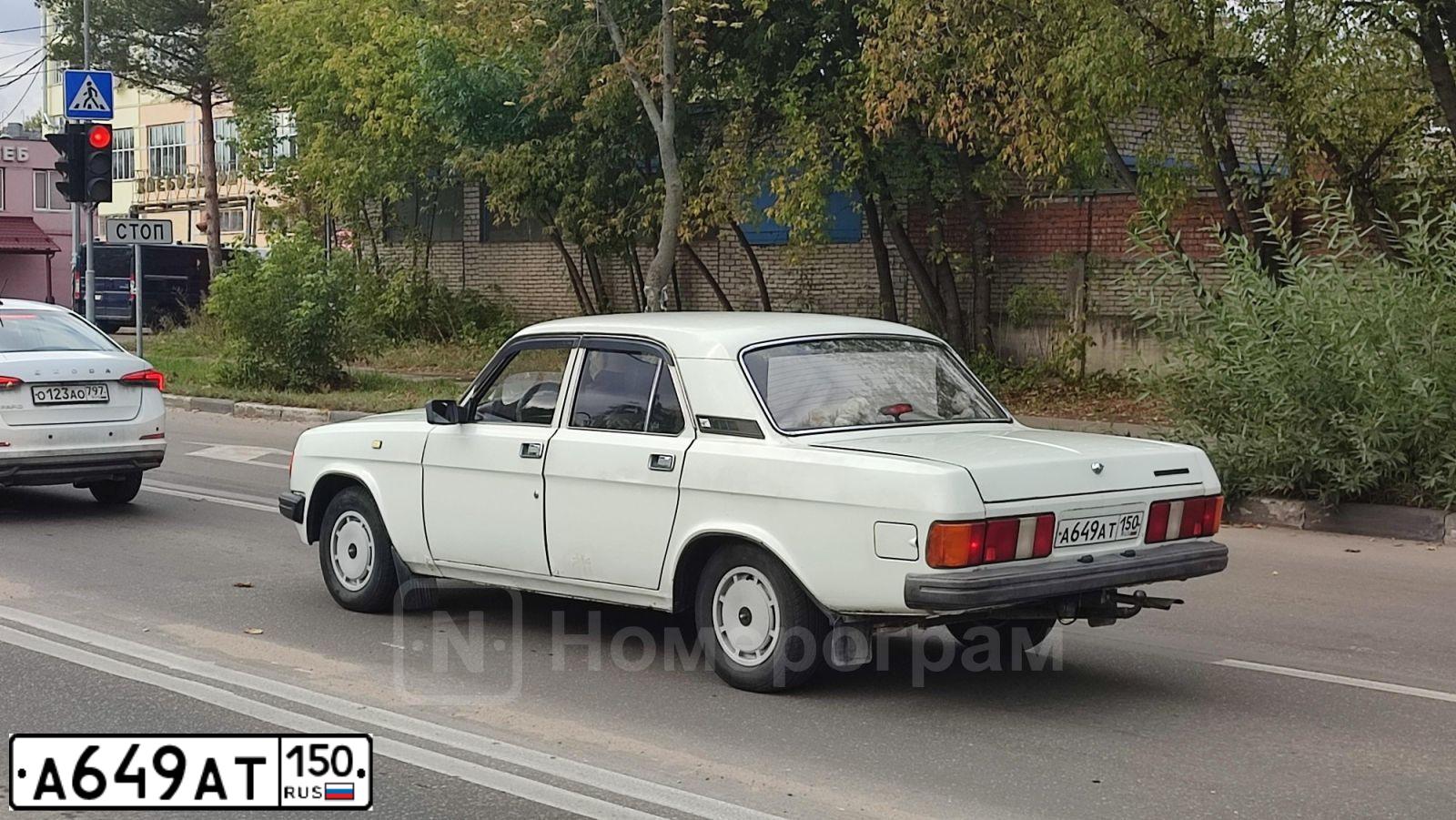 Фото автомобиля MAZDA 3, 2006 — госномер В723НВ799. Цвет: ЗЕЛЕНЫЙ