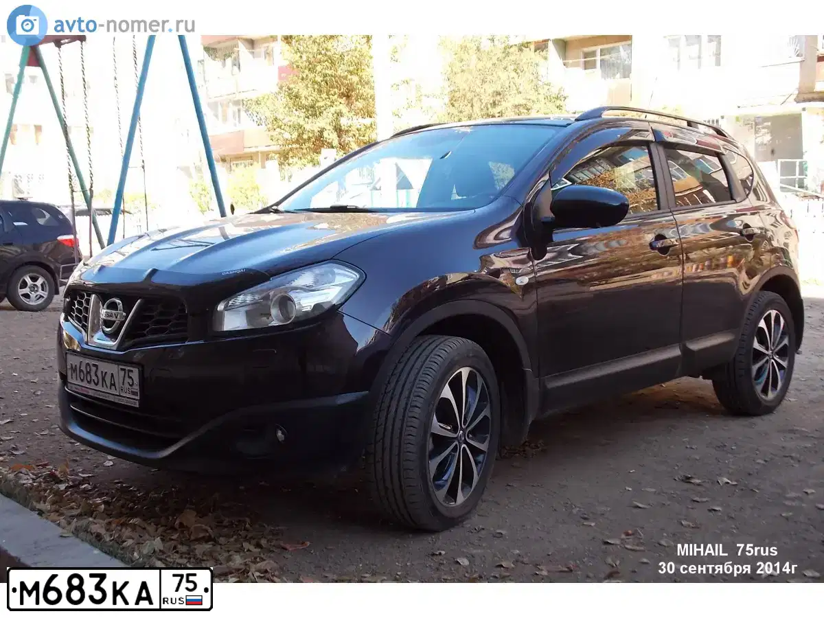 Фото автомобиля NISSAN QASHQAI, 2013 — госномер Х962МТ196. Цвет: ФИОЛЕТОВЫЙ