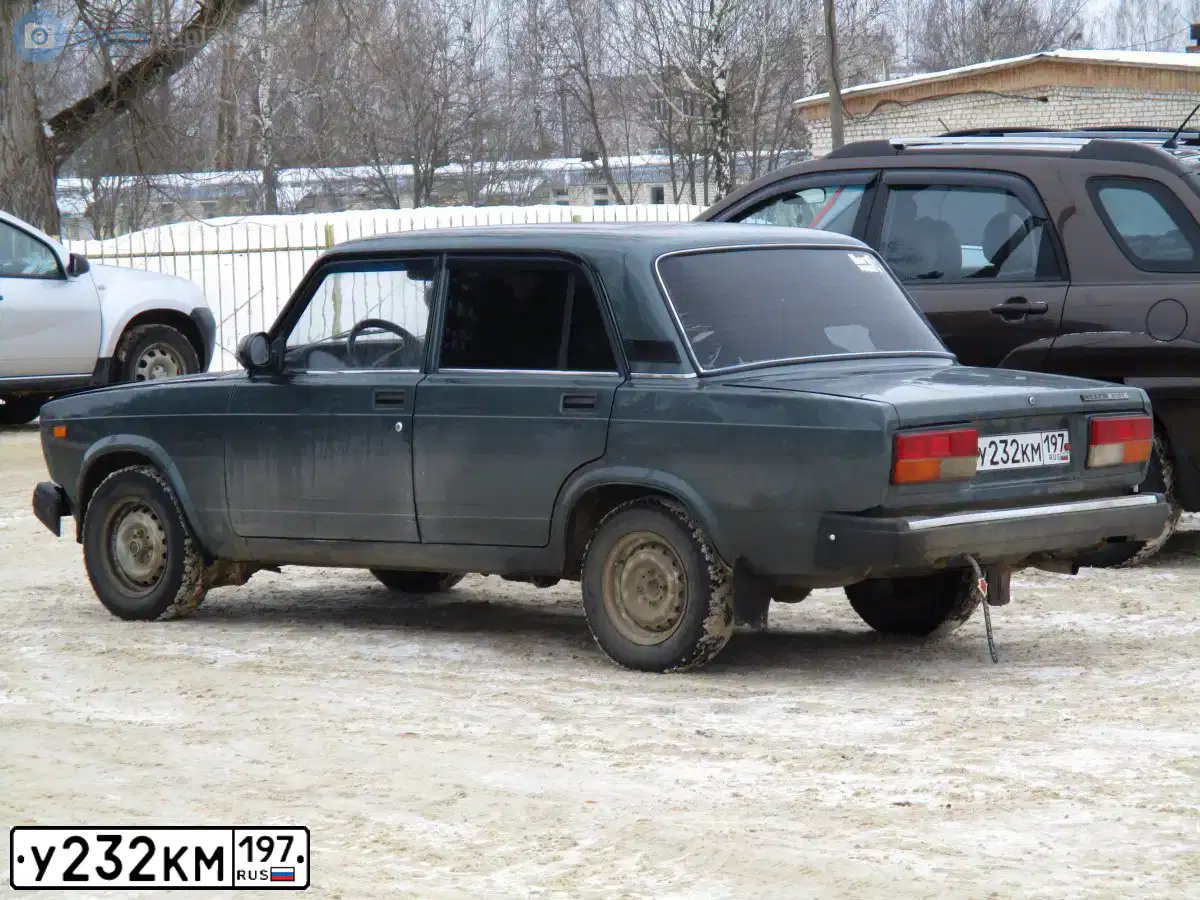 Фото автомобиля LADA 2107, 2011 — госномер У232КМ197. Цвет: СЕРО-СИНЕ-ЗЕЛЕНЫЙ